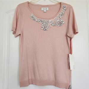 NWT Elle T-shirt‎